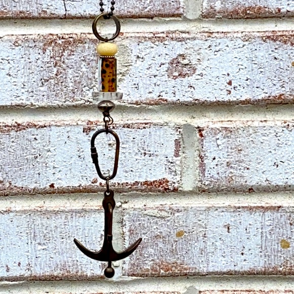 Anchor, Skull & Crossbones Necklace - Picture 9 of 12